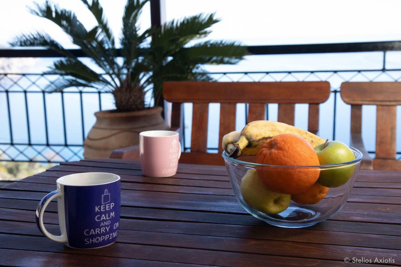 Aegean Panorama Apartment Akhladheri
